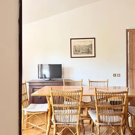 Apartamento N322 - Numana, Trilocale Con Terrazzo E Posto Auto Vicino Al Mare